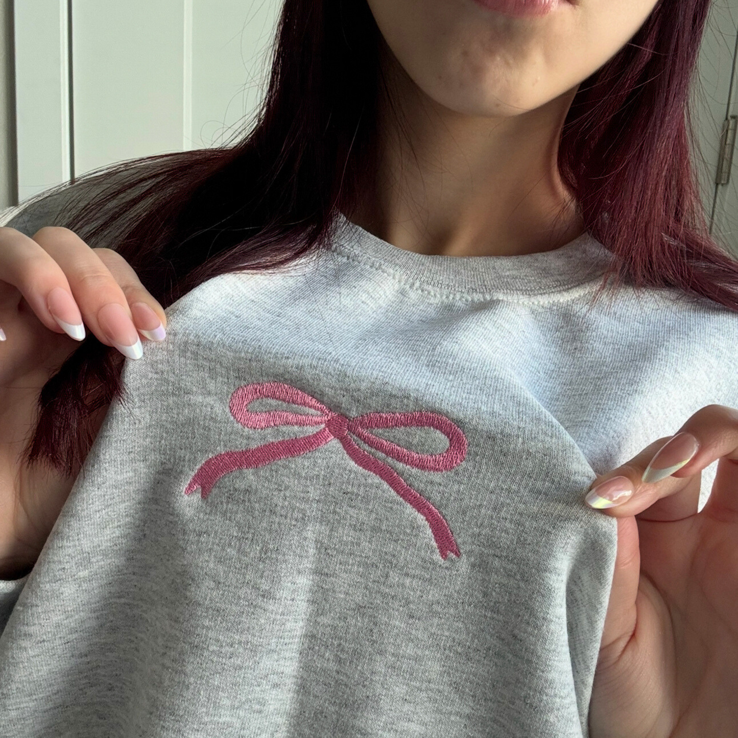 Pink Bow Embroidered Sweatshirt – Coquette Aesthetic, Balletcore, Girly Classic Fit Crewneck
