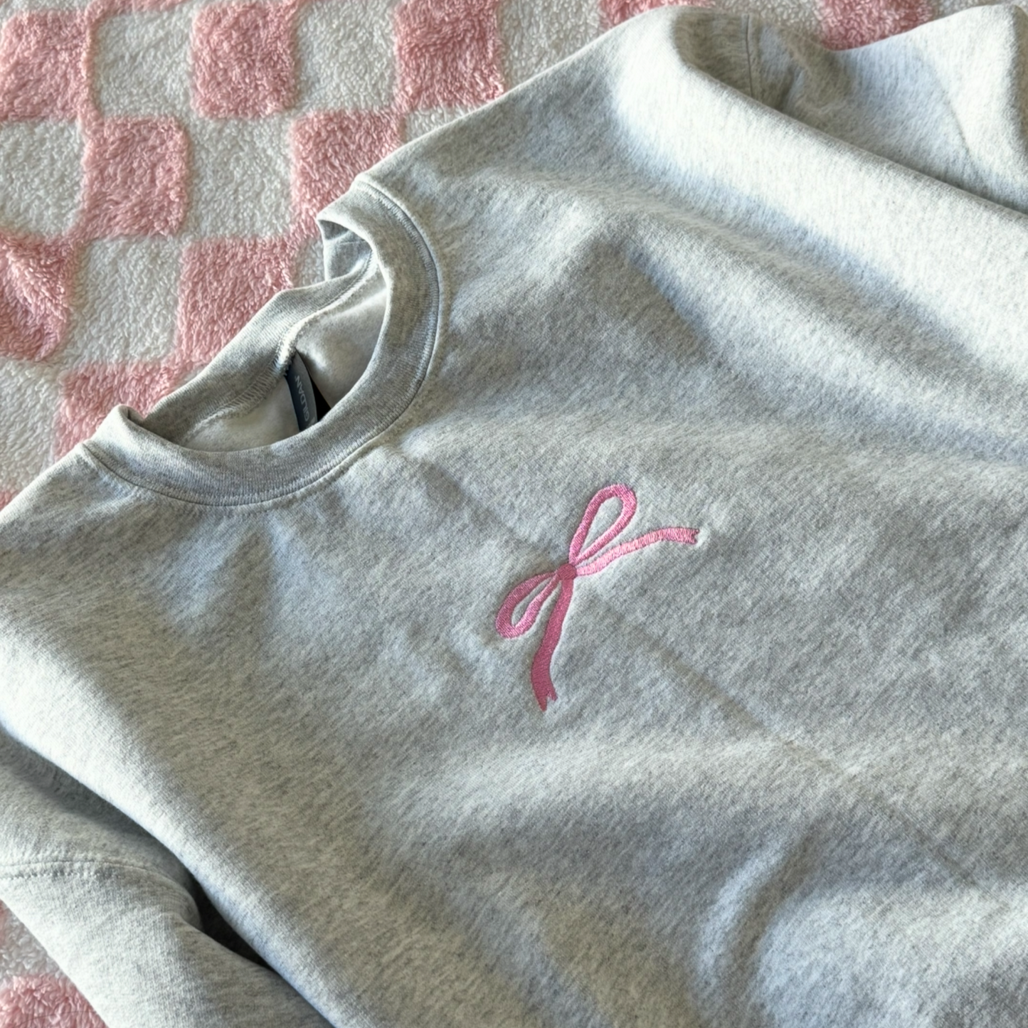 Pink Bow Embroidered Sweatshirt – Coquette Aesthetic, Balletcore, Girly Classic Fit Crewneck