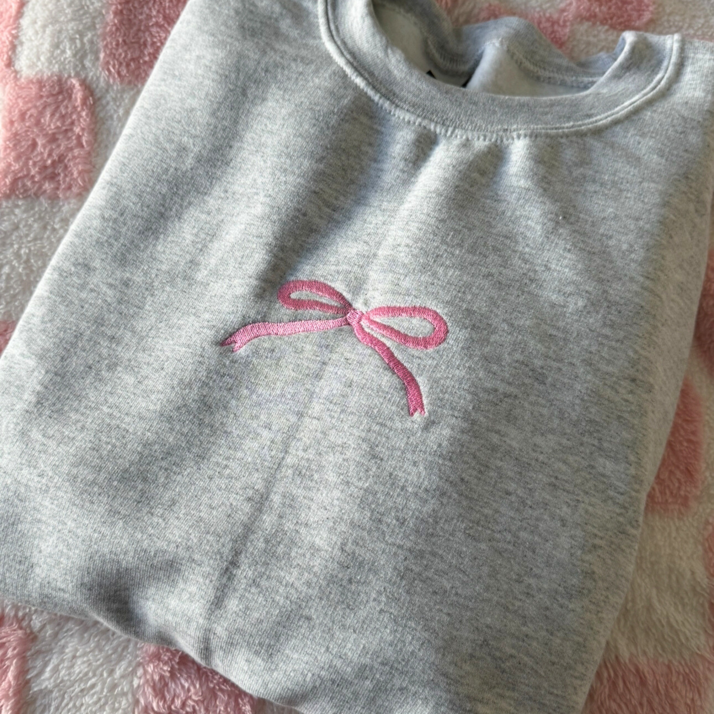 Pink Bow Embroidered Sweatshirt – Coquette Aesthetic, Balletcore, Girly Classic Fit Crewneck